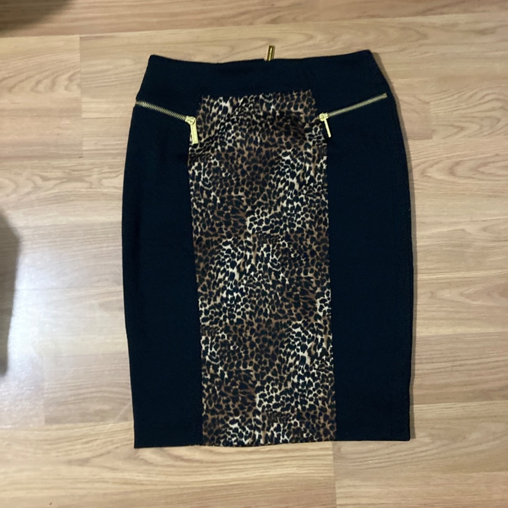 Micheal Kors Leopard print skirt